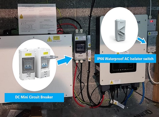 Aswich EAS50/N AC-Trennschalter und DC-Trennschalter, eingesetzt in Solardach-PV-Anlage in England, 2022